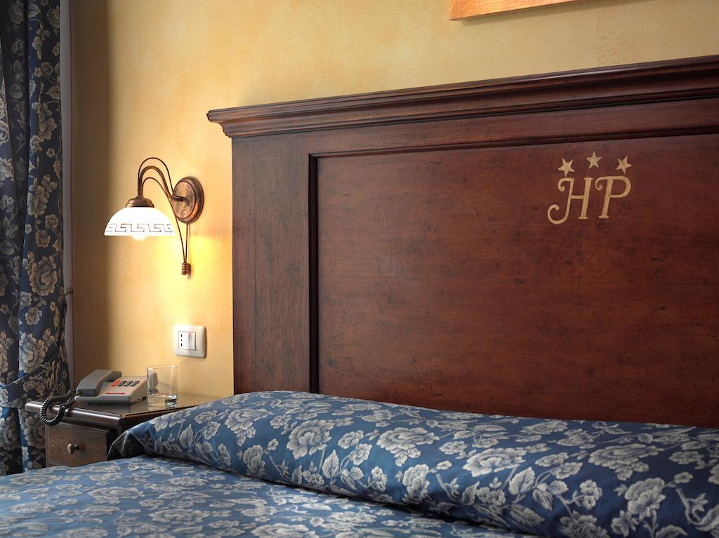 Superior Double or Twin Room Lake View